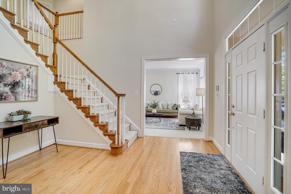 8043 WINSTEAD MANOR LANE
