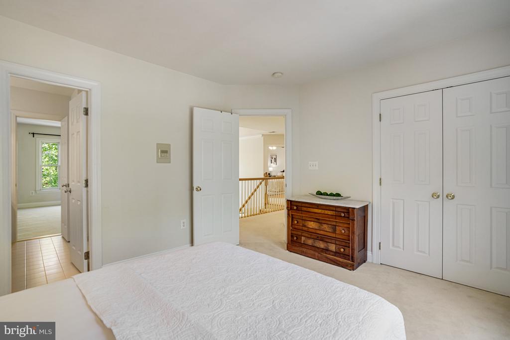 8043 WINSTEAD MANOR LANE