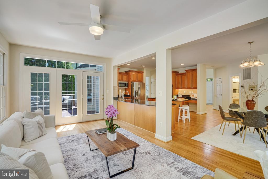 8043 WINSTEAD MANOR LANE