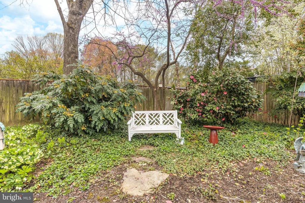 8330 BLOWING ROCK ROAD