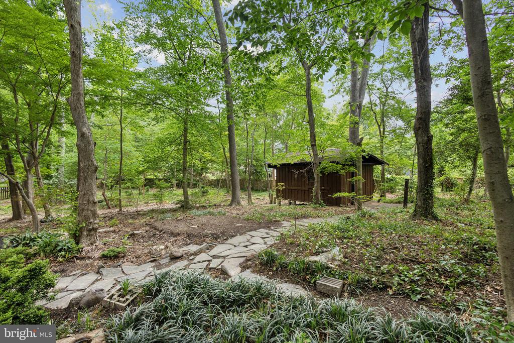 5936 RIVER DRIVE