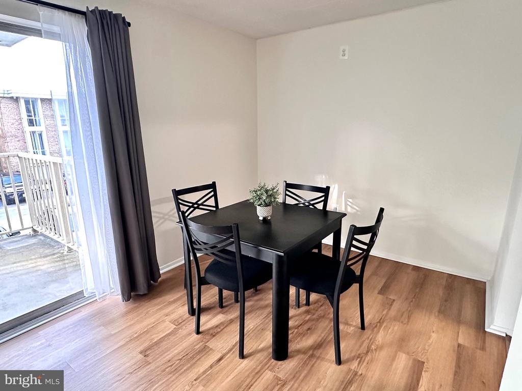 2626 FORT FARNSWORTH ROAD 200 (2B)