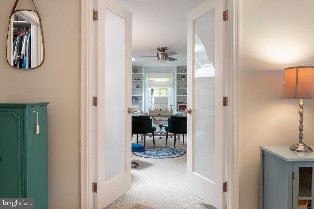 7228 DEVEREUX COURT