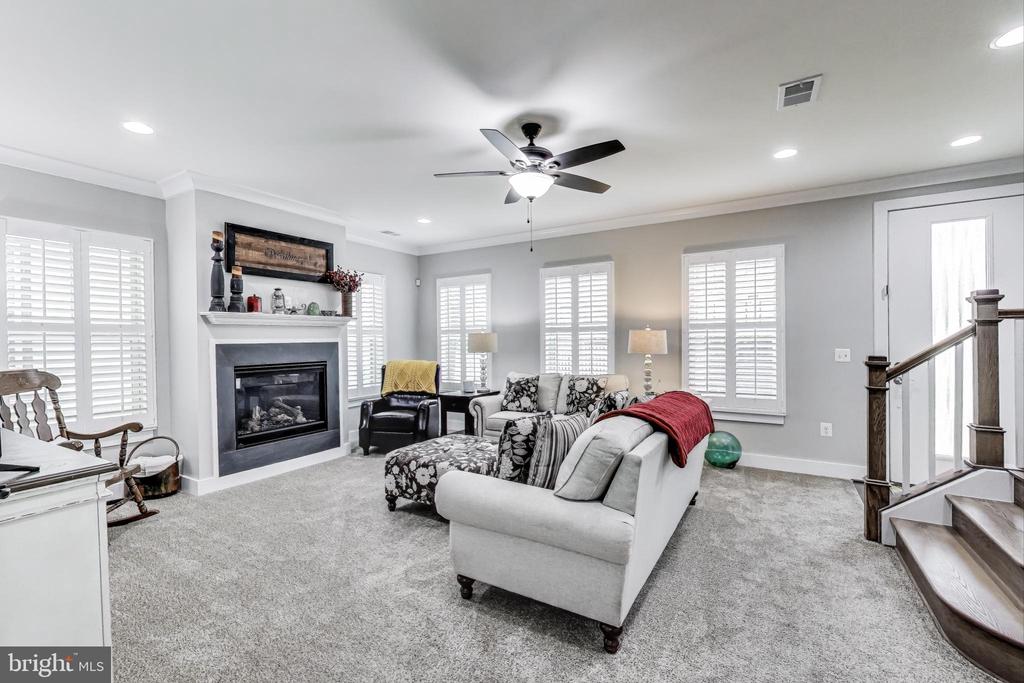 6103 OLIVET DRIVE