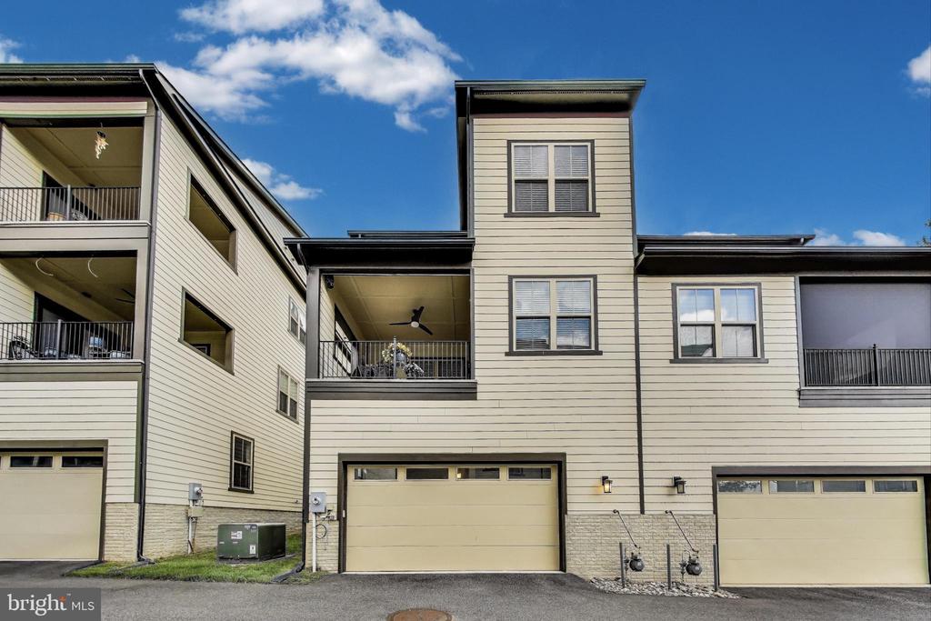 6103 OLIVET DRIVE