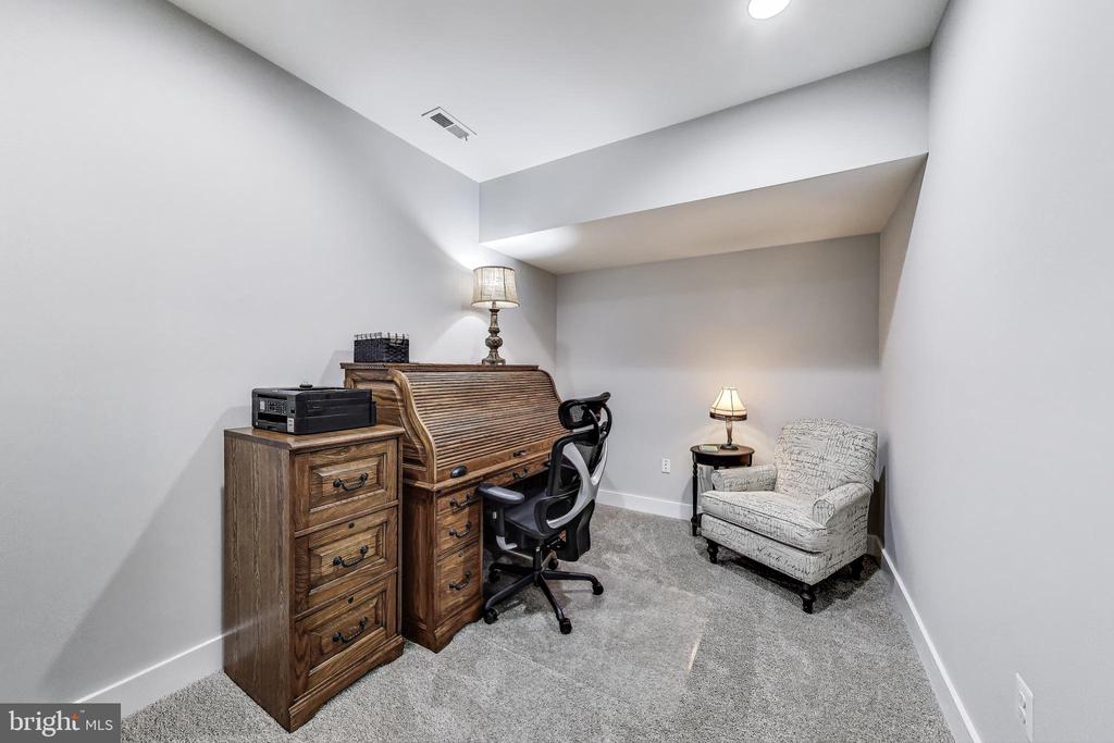 6103 OLIVET DRIVE
