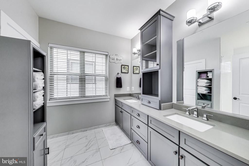 6103 OLIVET DRIVE