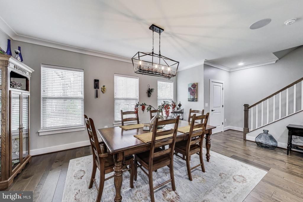 6103 OLIVET DRIVE