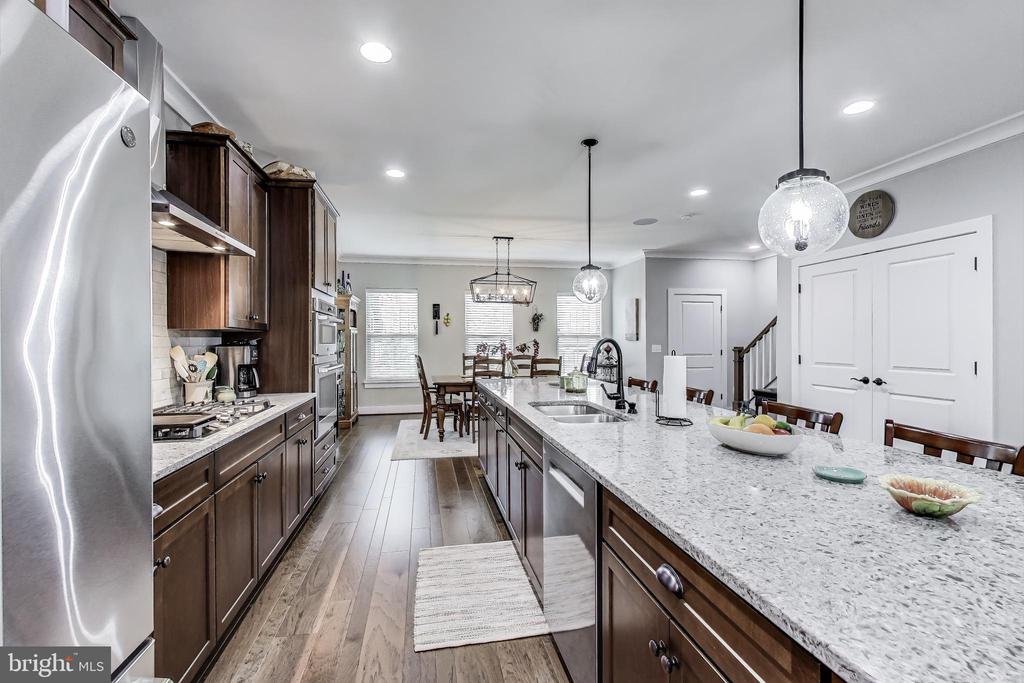 6103 OLIVET DRIVE