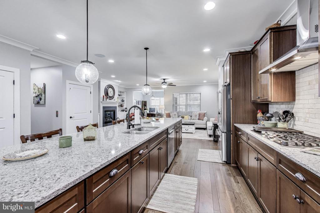 6103 OLIVET DRIVE
