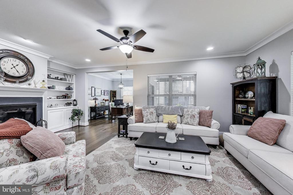 6103 OLIVET DRIVE