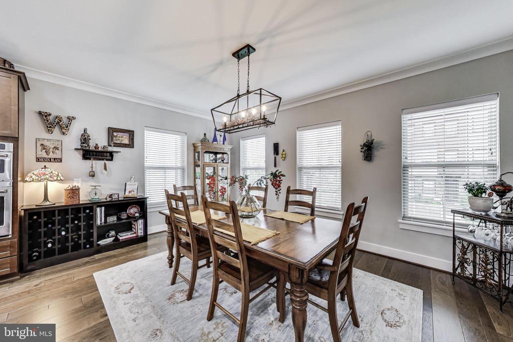 6103 OLIVET DRIVE