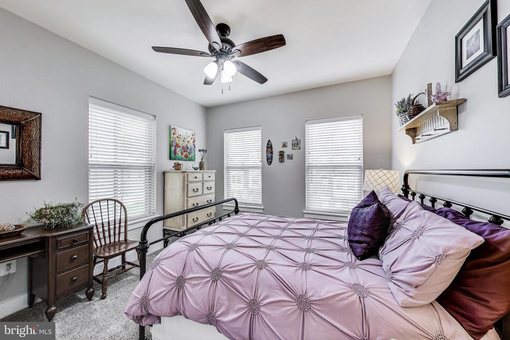 6103 OLIVET DRIVE