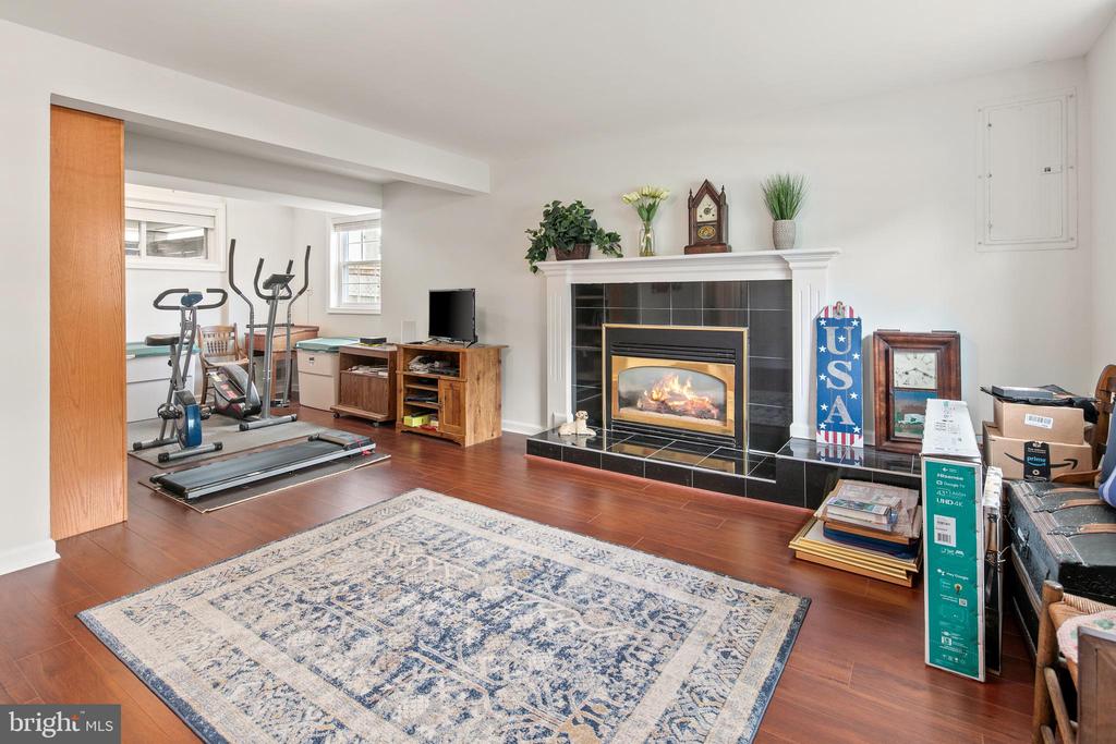 3121 MCGEORGE TERRACE