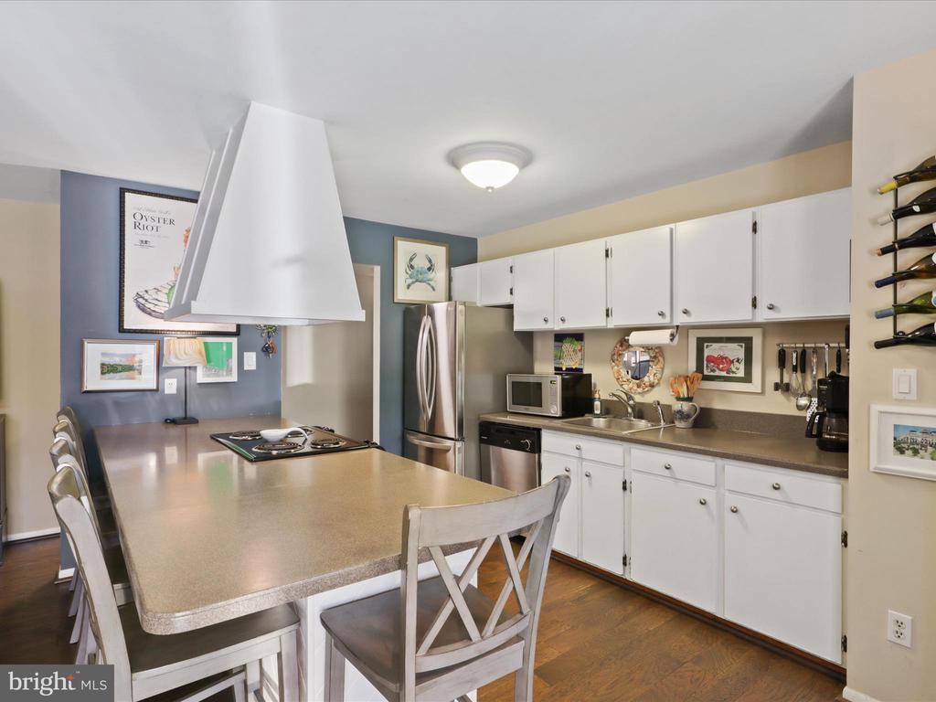 11416 TURNMILL LANE