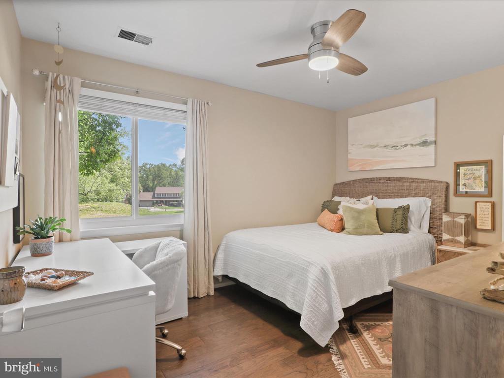 11416 TURNMILL LANE