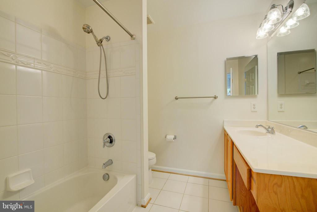 3388 BEECHCLIFF DRIVE