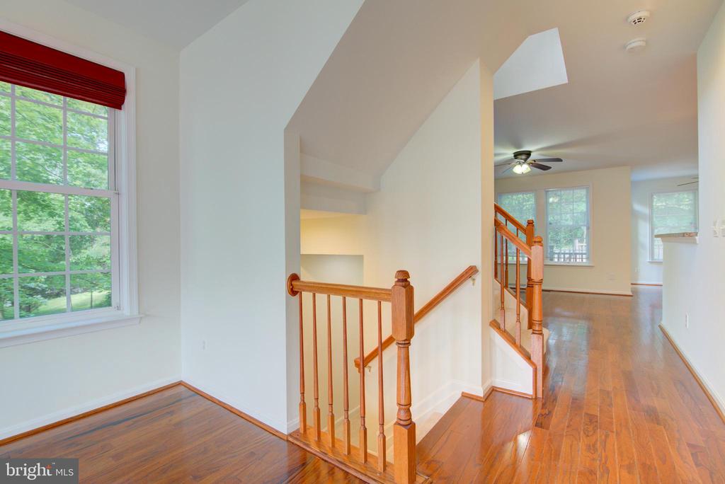 3388 BEECHCLIFF DRIVE