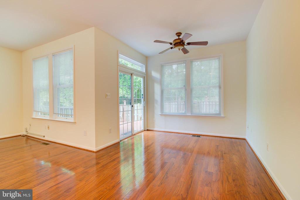 3388 BEECHCLIFF DRIVE