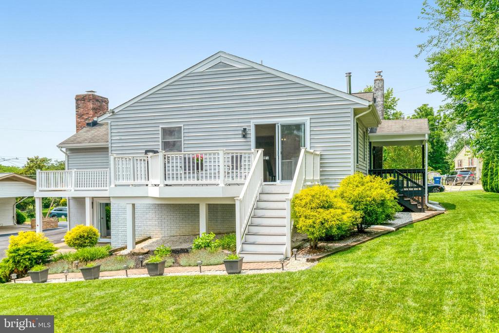 5927 DOVE DRIVE