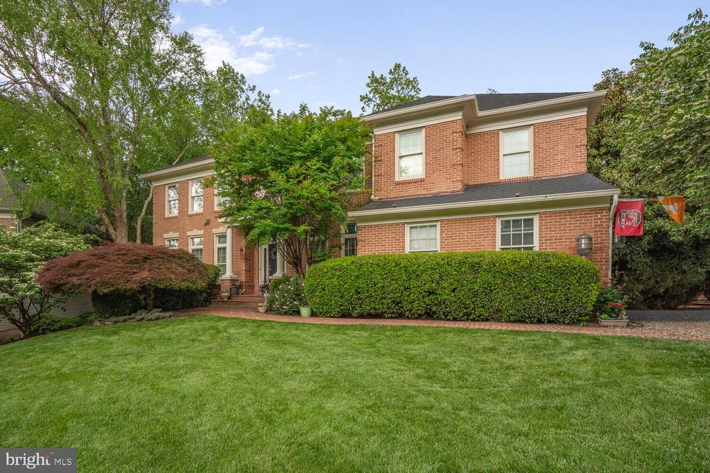 9211 BEXLEYWOOD COURT