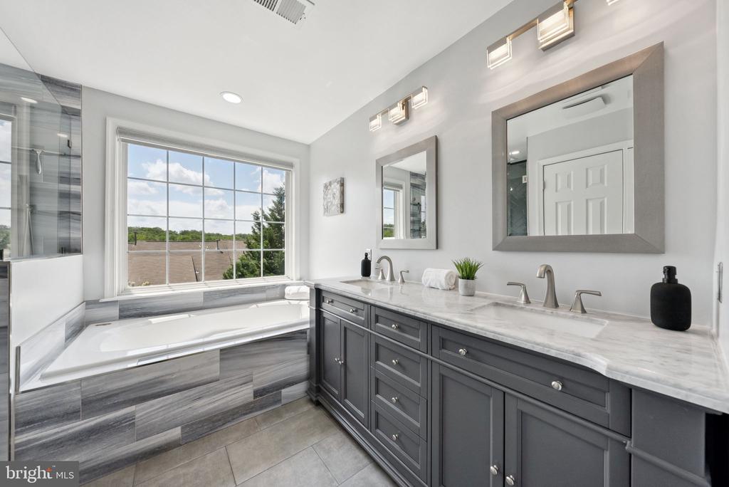 5278 MORNING MIST LANE