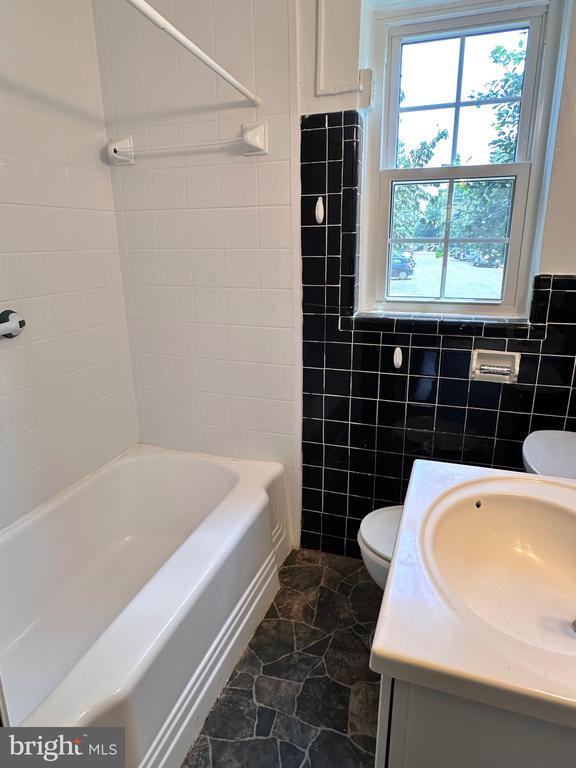 1201 BELLE VIEW BOULEVARD A2