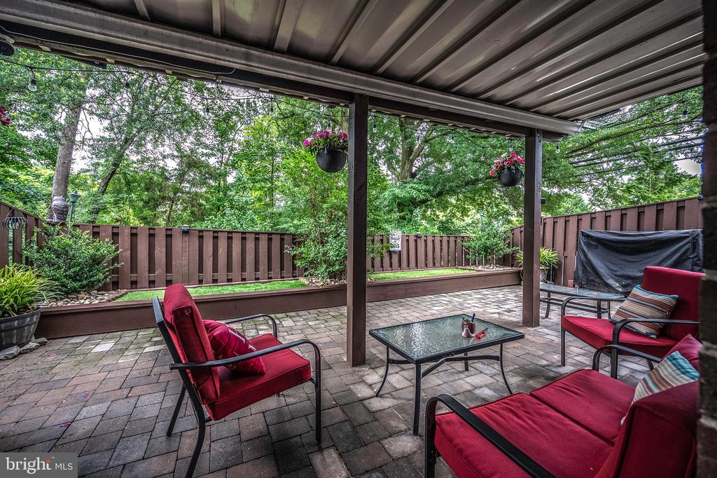 5942 NORHAM DRIVE