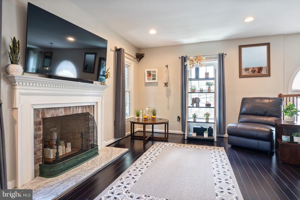 5942 NORHAM DRIVE