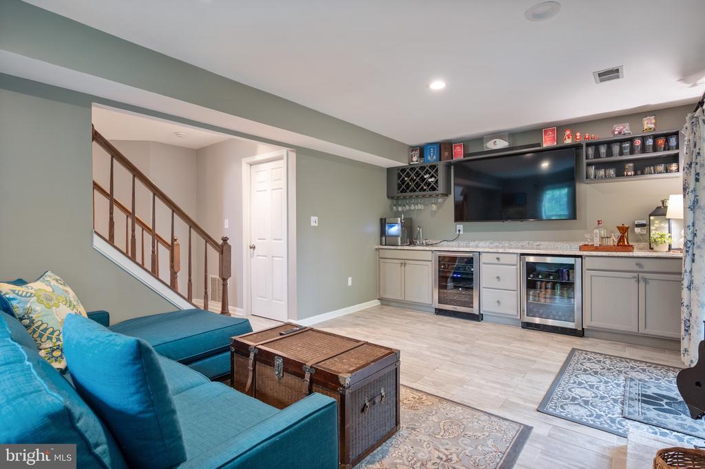 5942 NORHAM DRIVE