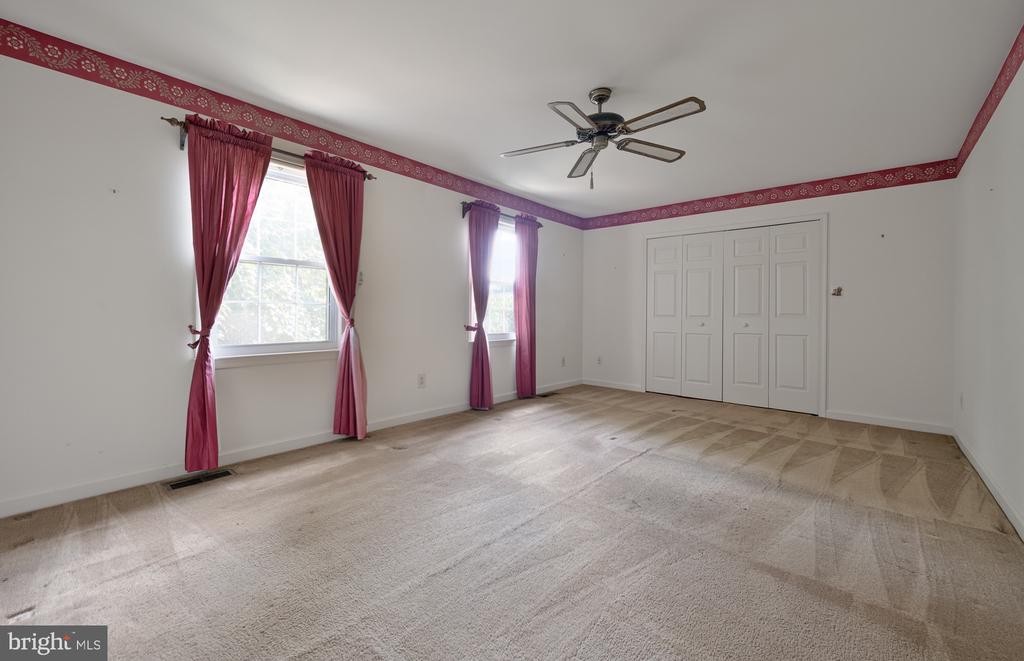 13405 VIRGINIA WILLOW DRIVE