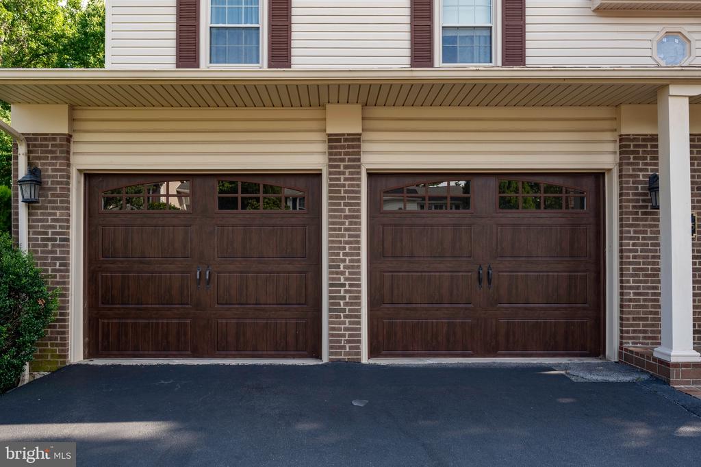 13405 VIRGINIA WILLOW DRIVE