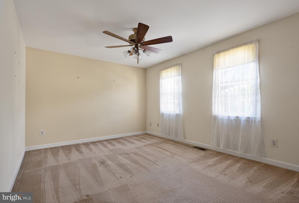 13405 VIRGINIA WILLOW DRIVE