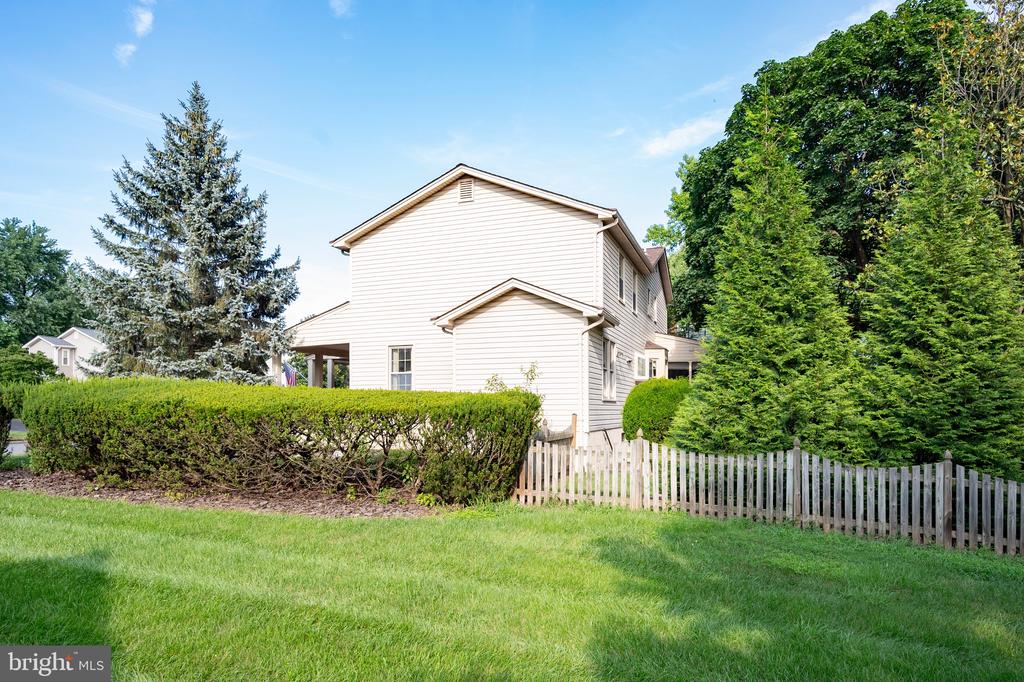 13405 VIRGINIA WILLOW DRIVE