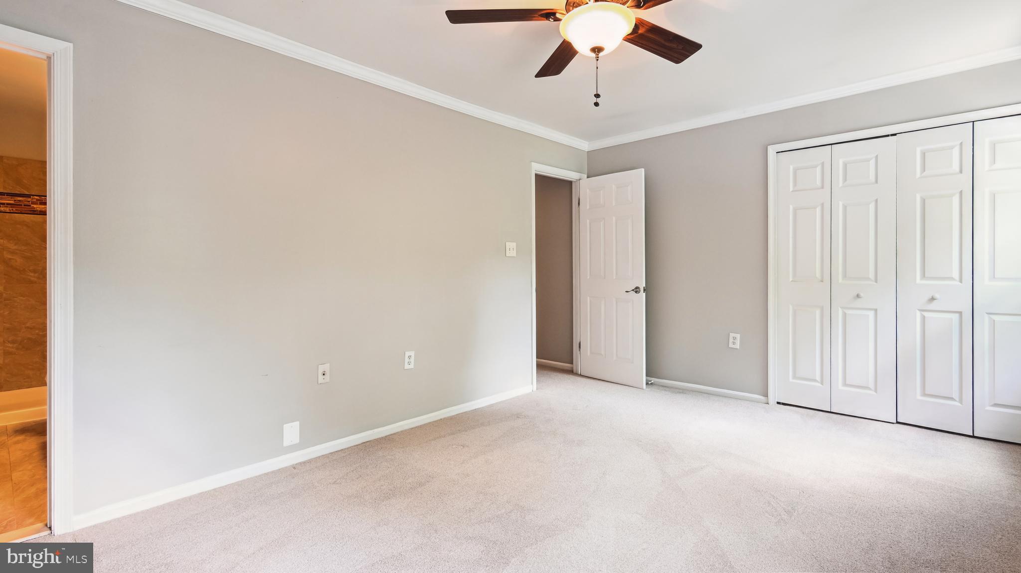 5867 KARA PL