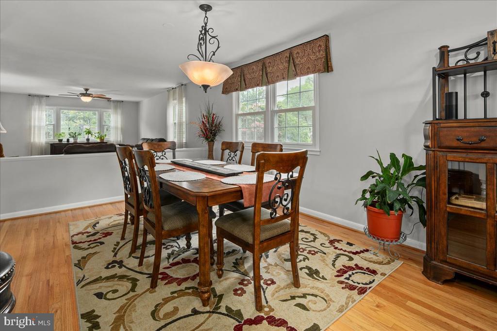 8600 CHERRY VALLEY LANE