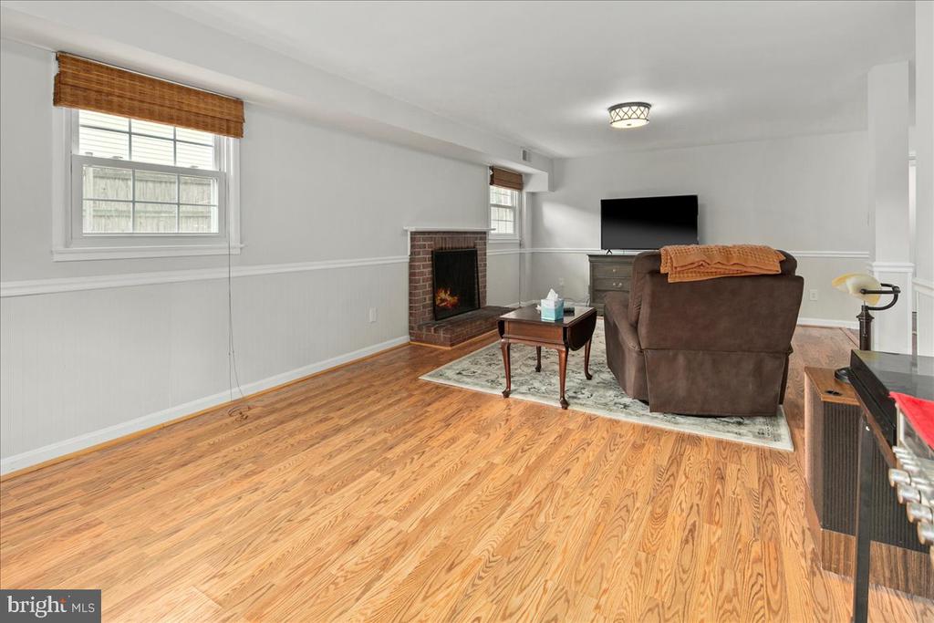 8600 CHERRY VALLEY LANE