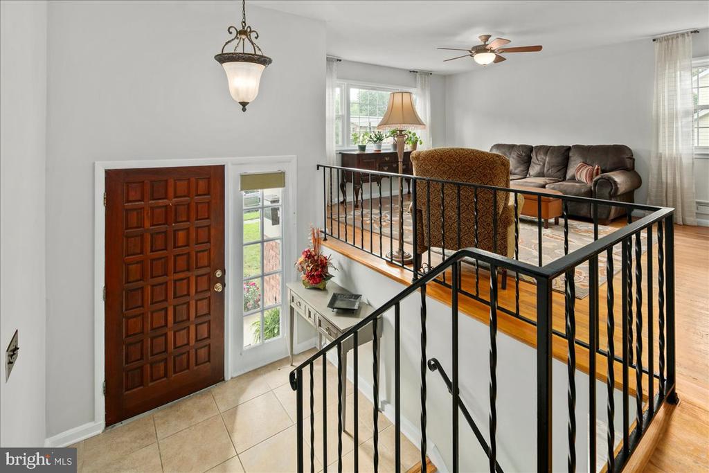 8600 CHERRY VALLEY LANE