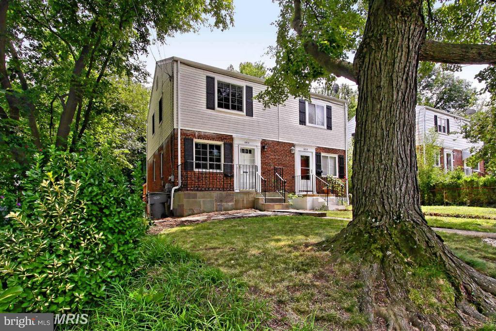 5813 FIFER DRIVE