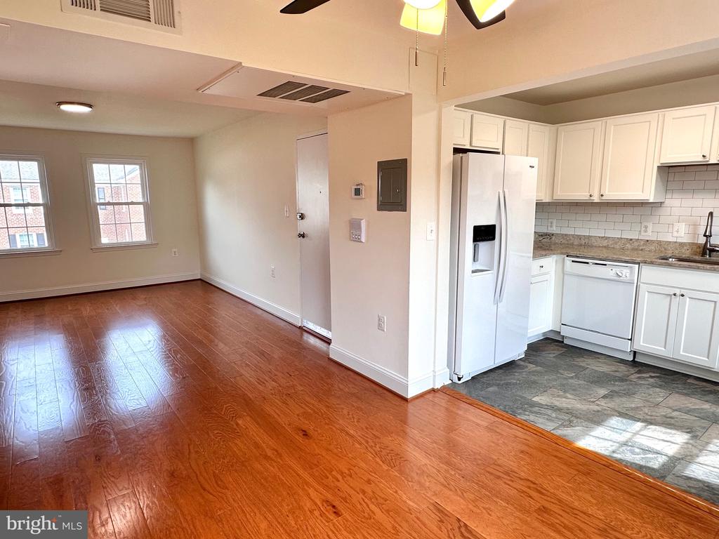 1801 BELLE VIEW BOULEVARD C2
