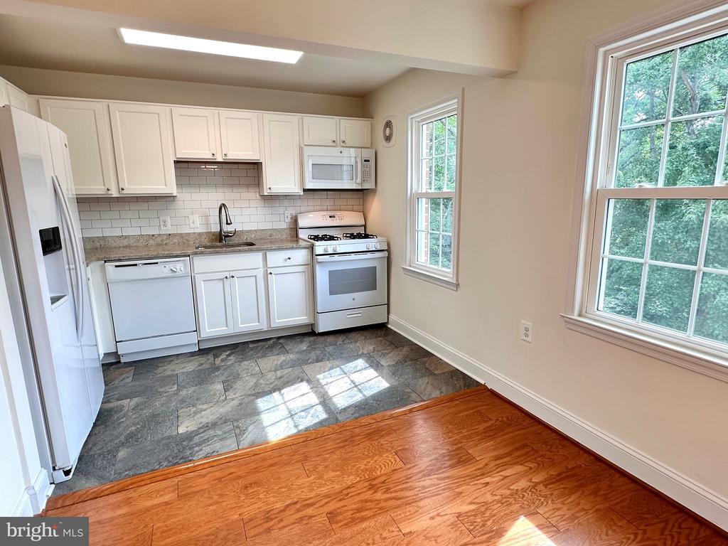 1801 BELLE VIEW BOULEVARD C2