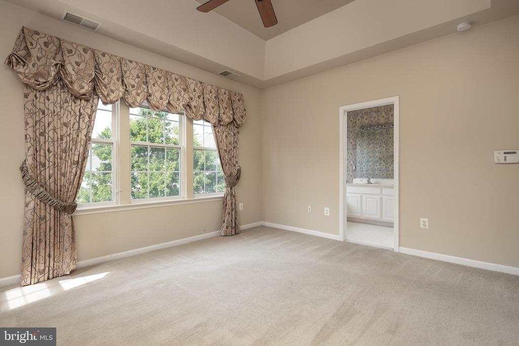 6143 CILANTRO DRIVE