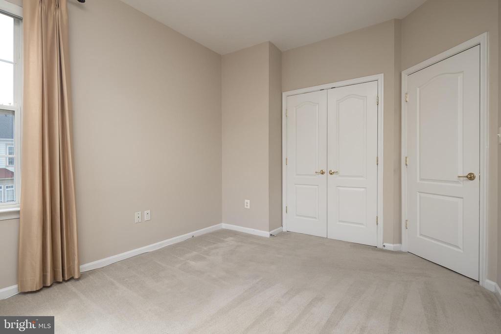 6143 CILANTRO DRIVE