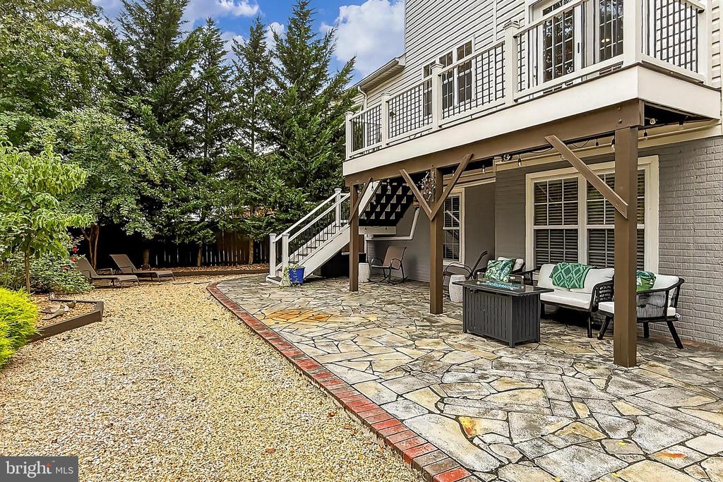 6679 HANSON LANE