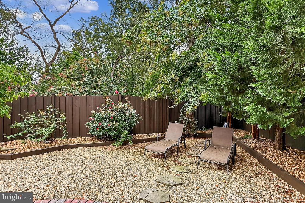 6679 HANSON LANE