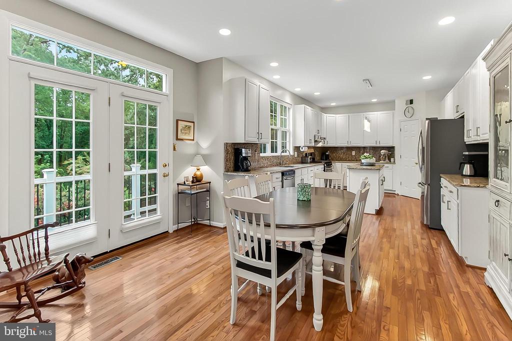 6679 HANSON LANE