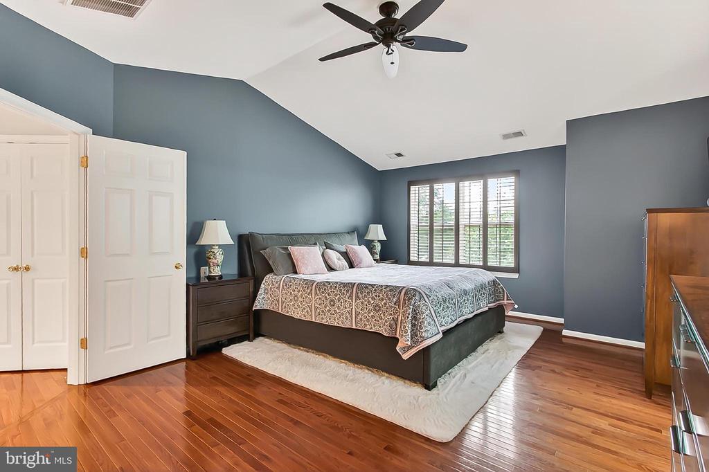 6679 HANSON LANE