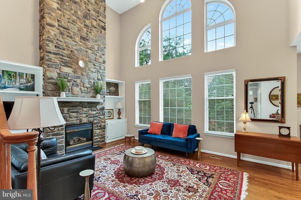 6679 HANSON LANE