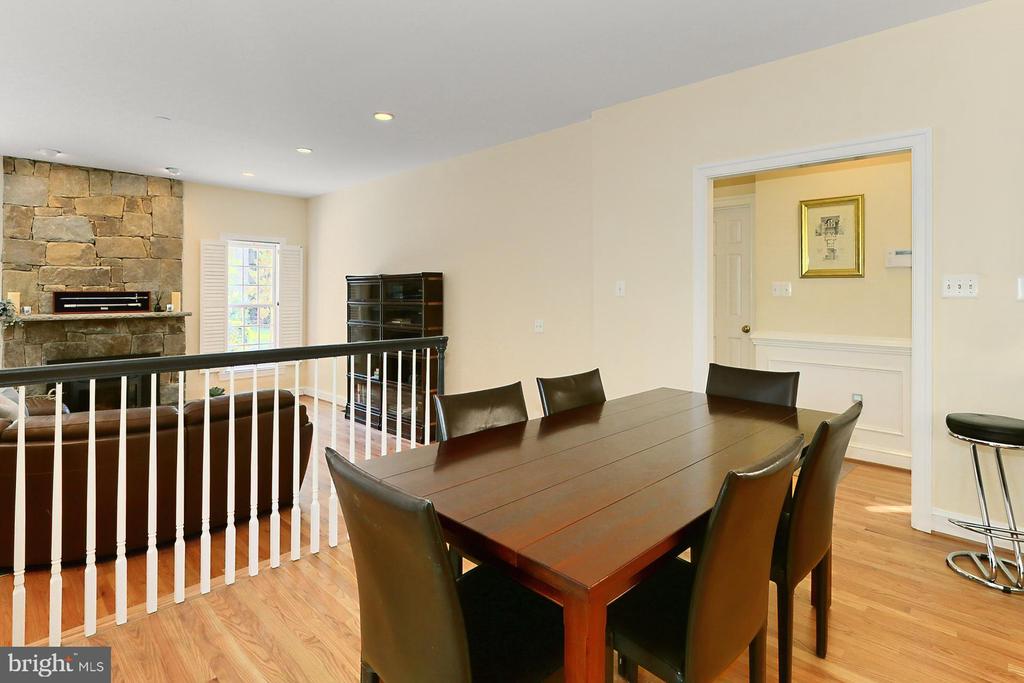 3706 RUST ROAD