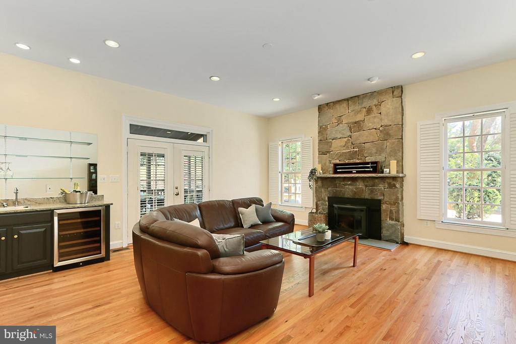 3706 RUST ROAD